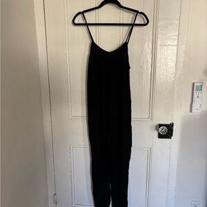 Urban Outfitters Comfy Black Jumpsuit- oversized fit